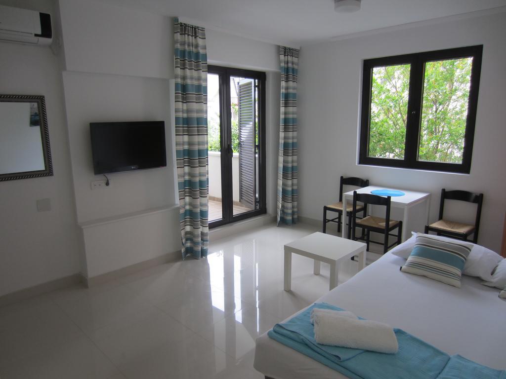 Apartments Minja Nerin Petrovac Eksteriør bilde