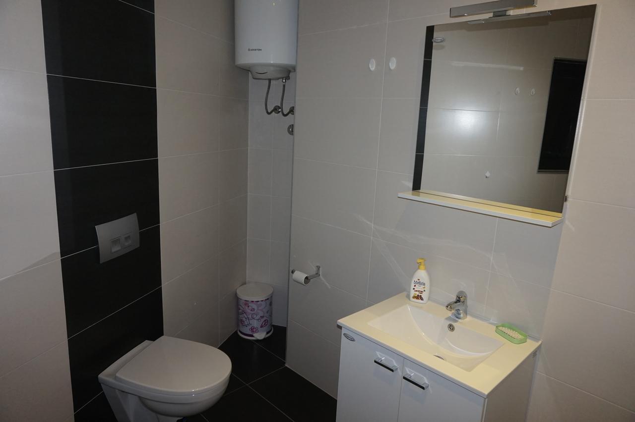 Apartments Minja Nerin Petrovac Eksteriør bilde