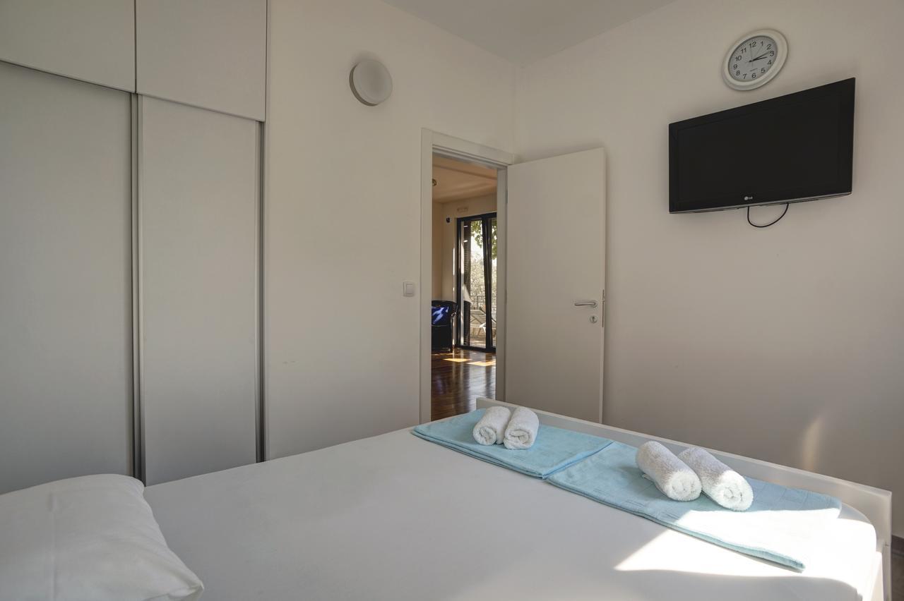 Apartments Minja Nerin Petrovac Eksteriør bilde